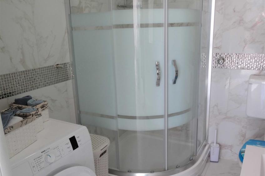 Selce Shorefront Apartment with Balcony and Sea View - Two Bedroom Apartment with Balcony and Sea View - foto 5