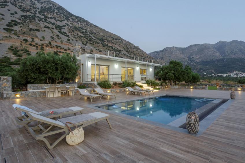 Villa mit Grillplatz und privatem beheiztem Pool - foto 2