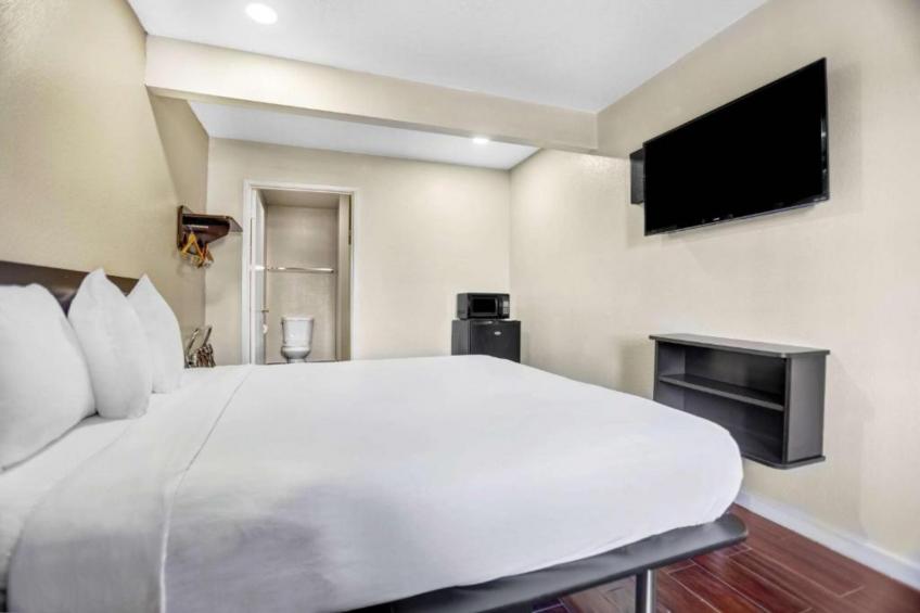 1 King Bed Nsmk Micfridge Sofa-Bed - foto 6