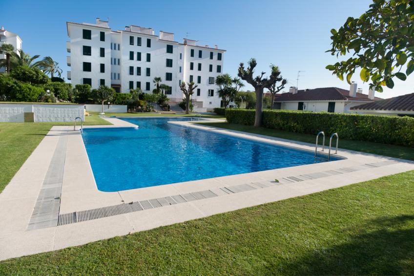 Apartment - 4 Bedrooms with Pool, WiFi and Sea views - 108900