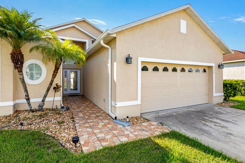 Entspannendes 4BR-Getaway mit privatem Pool - foto 38