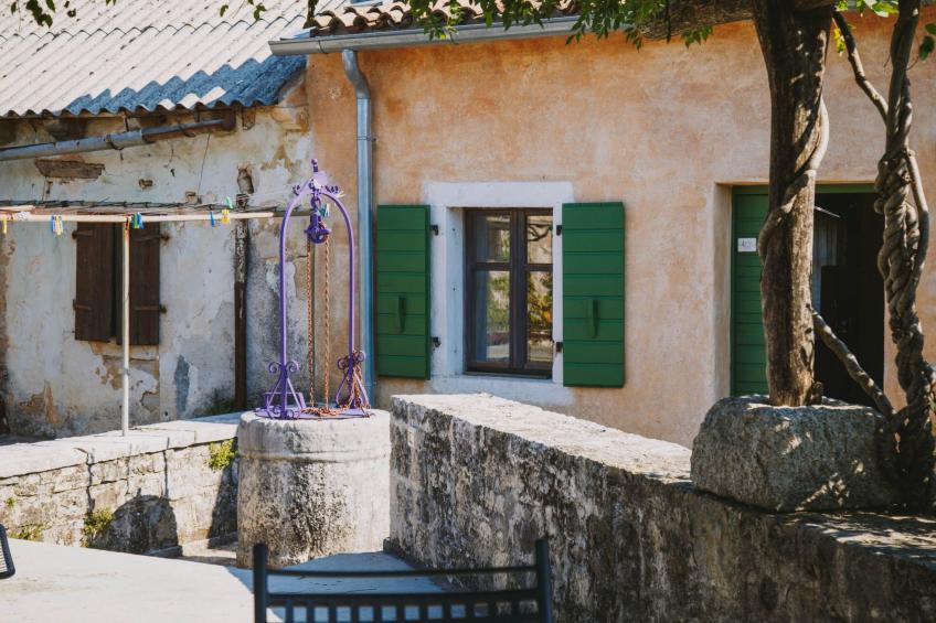 Helle Ferienwohnung in Karlovići mit Garten, Grill und Terrasse - foto 28