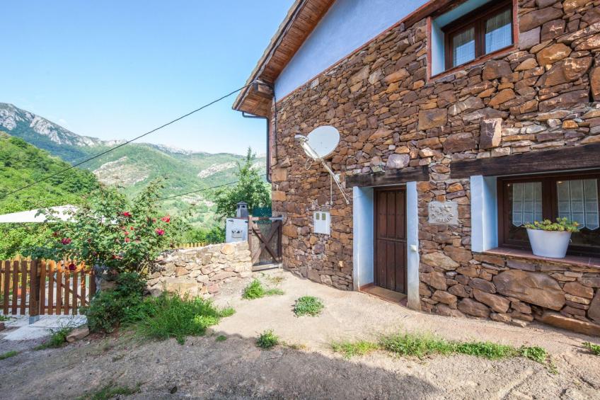 Jacuzzi, Kamin, Grill und spektakuläre Aussicht - foto 22