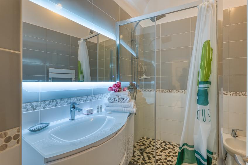 Two Levels Apt In Historical Building - foto 7