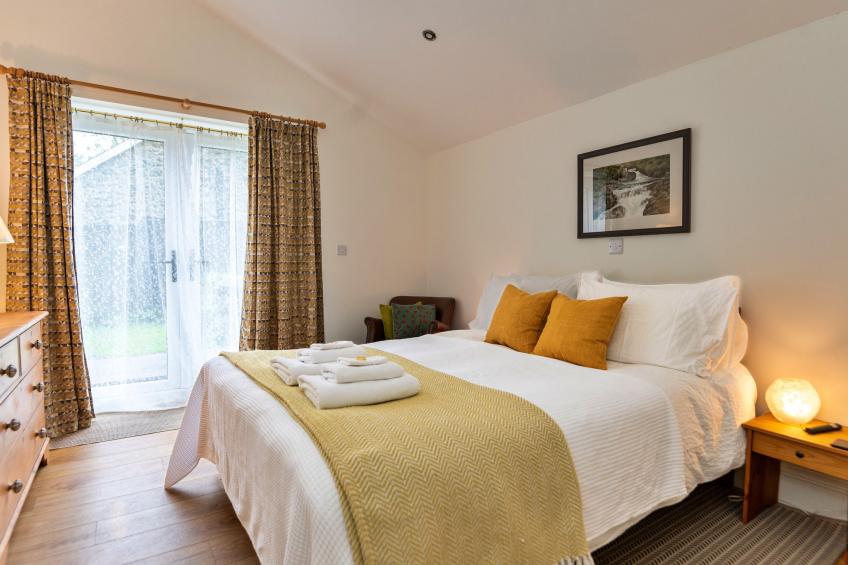 Hermon Bach - foto 26