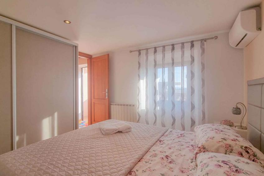 Holiday apartment with air conditioning, internet and terrace with barbecue - BF-HN39 - foto 44