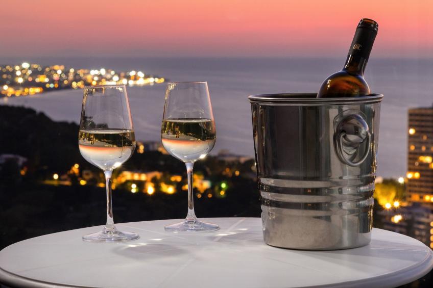 Rhodes Skyline Suites - foto 8