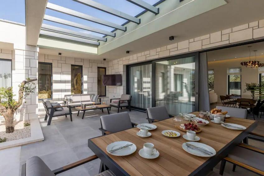 Sophisticated Oasis Residence Villa with Pool - Three Bedroom Villa with Pool - foto 7