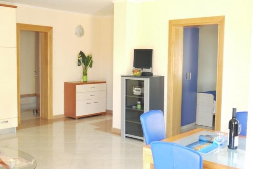 Villa del Golfo, Apartement mit Garten und Pool - foto 11