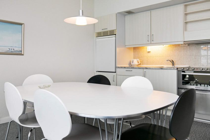 2 room less good location - foto 14