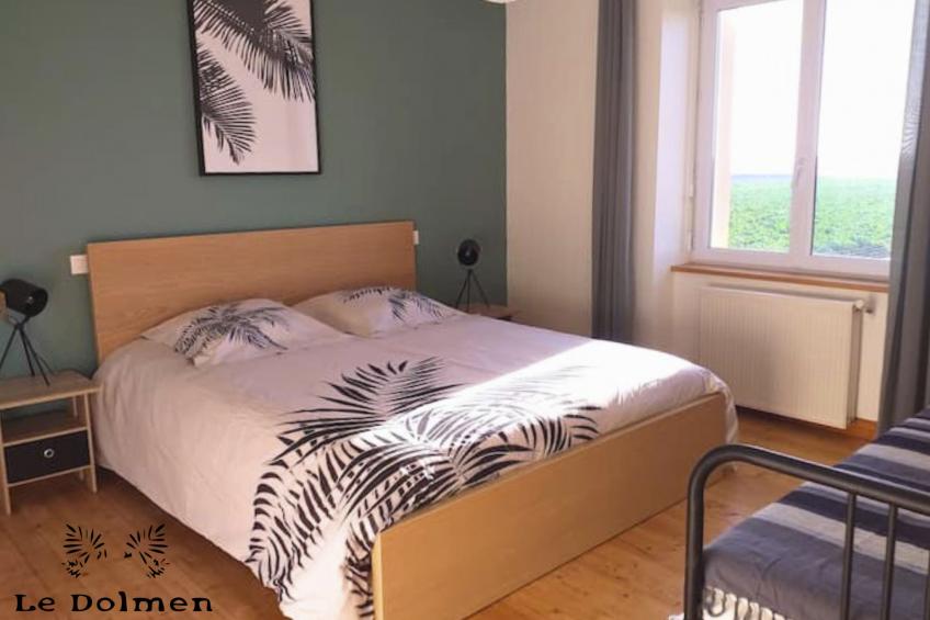 Das Dolmengebäude Clara