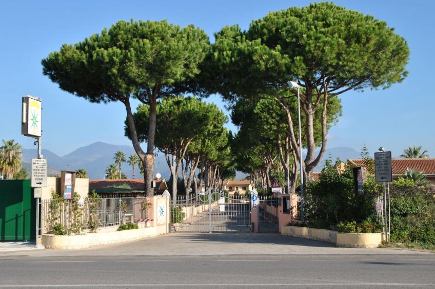 Charmantes Haus in Fondi mit überdachter Veranda - foto 18
