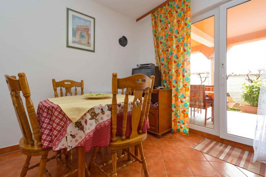 Holiday apartment with air conditioning and terrace - BF-WZMK - foto 14