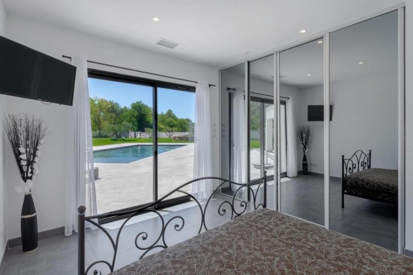 Villa avec piscine chauffée spa salle sport et cinéma - foto 18