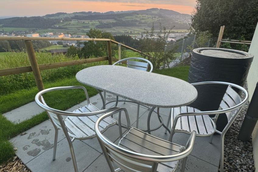 3 Zi - Ferienwohnung - foto 7