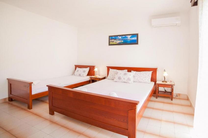 Petrovac Serenity Stay Near the Beach - Standard Double Room 2 - foto 6
