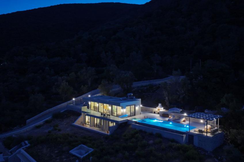 Ferienvilla "Yoni Villa" mit Infinity Pool - foto 35