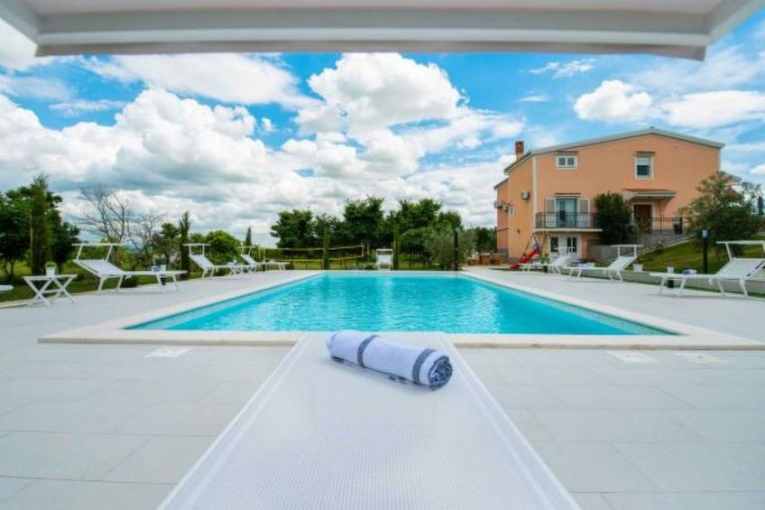 Luxury Villa Maria with large pool