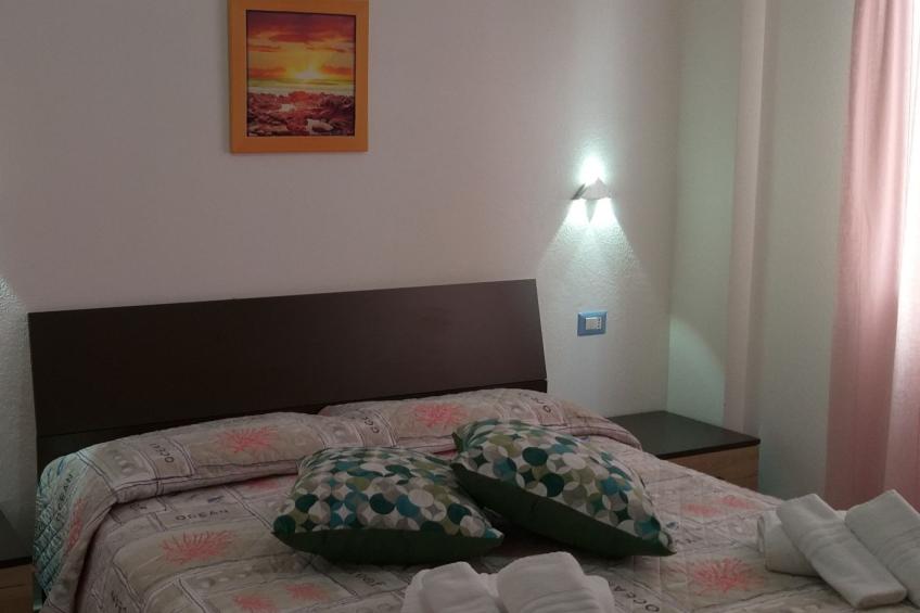 Anwesen mit Balkon - foto 17