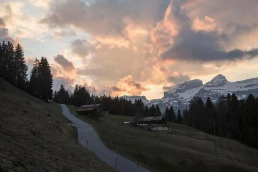 Authentisches Schweizer Alpenchalet aus dem 18. Jh. - foto 49