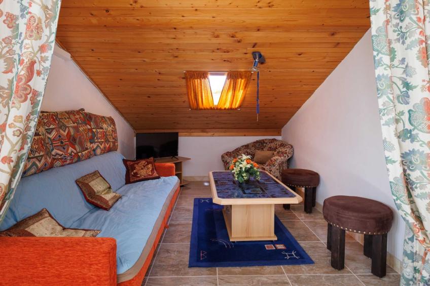 Classic and Trendy Apartment with Terrace - Two Bedroom Apartment with Terrace - foto 2