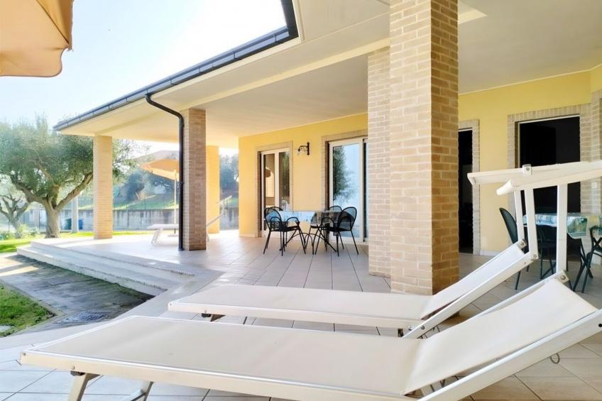 Schoene Appartment mit panoramische Blick - foto 14