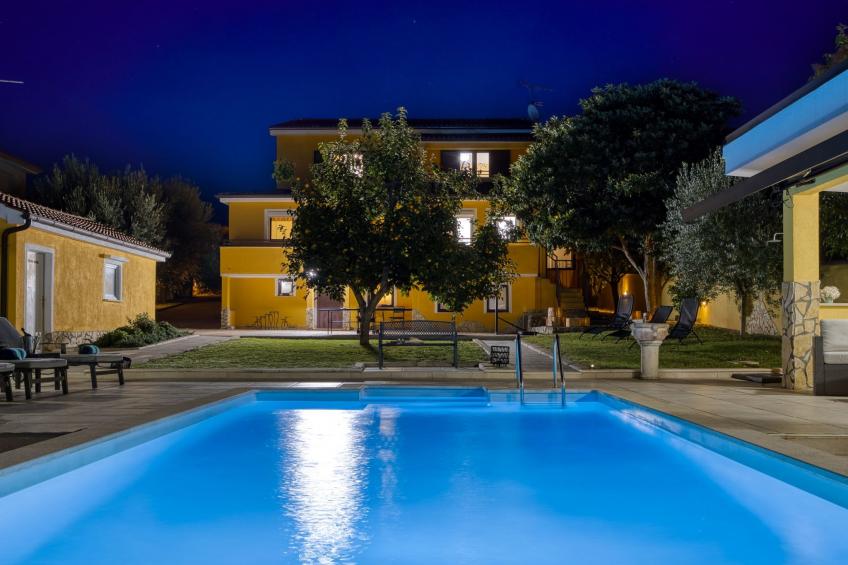 Charmante Familienvilla für 14 Personen in der Nähe von Porec - foto 6