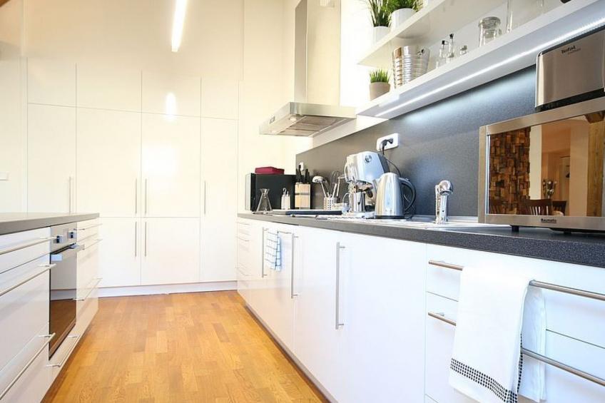 Luxuriöse Altbau-Dachgeschosswohnung in Prag - foto 30