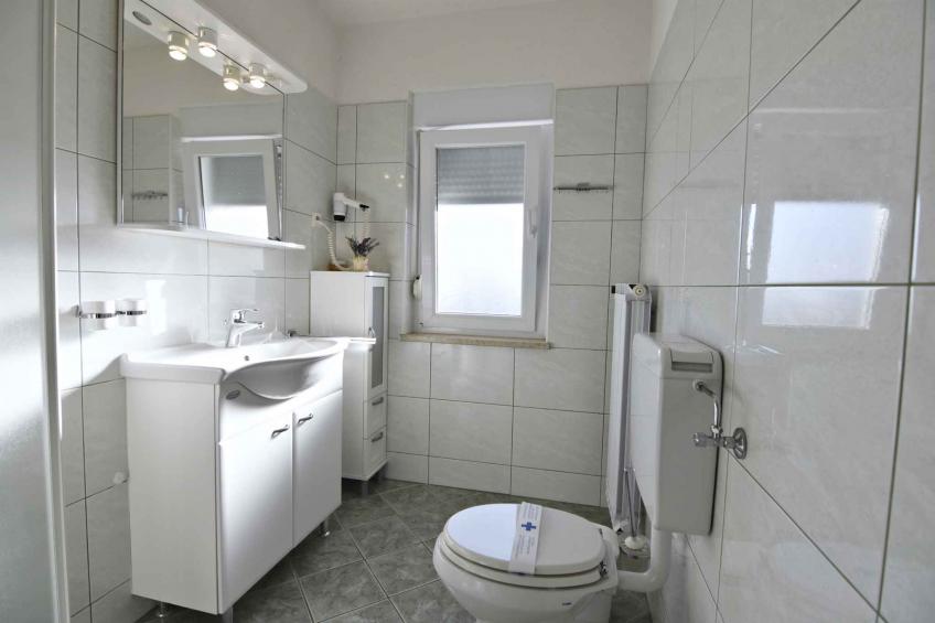 Vakantiewoning Appartement Ana 2 Umag vlakbij de zee, twee slaapkamers, airconditioning - VW-2BZCG - foto 13