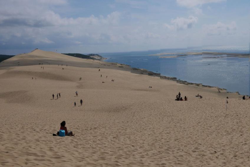 Schloss mit Überlaufpool an der Dordogne - foto 50