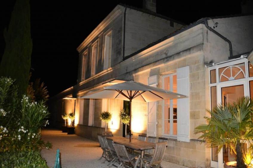 Château La Tuilière: Villa Avec Piscine Au Milieu De Son Vignoble - foto 2