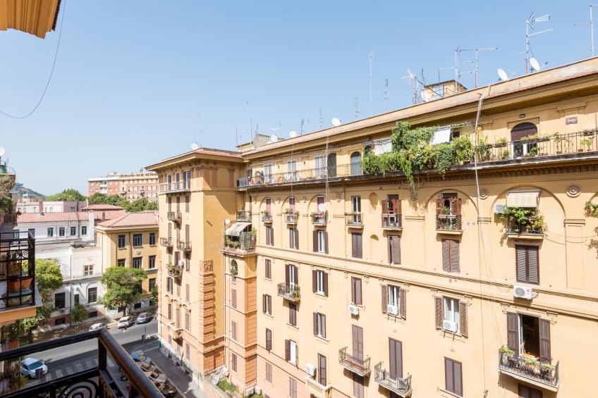 Vatican Comfortable Sunny Apartment - foto 17