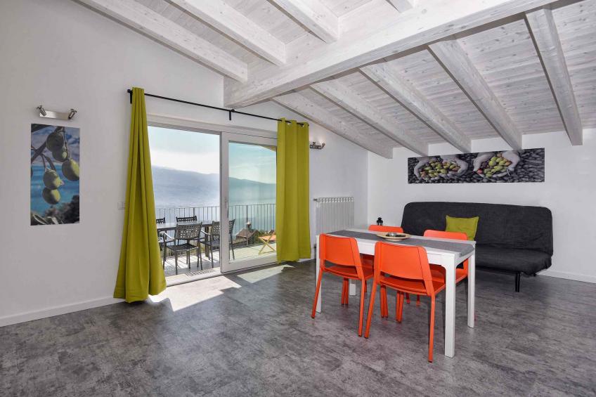 Holiday apartment overlooking lake - BF-3WNTV