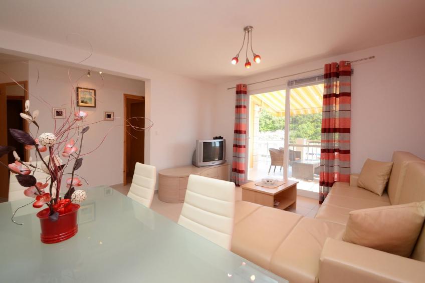 Apartments Korčula - Two Bedroom Apartment with Terrace and Sea View (Coral) - foto 4