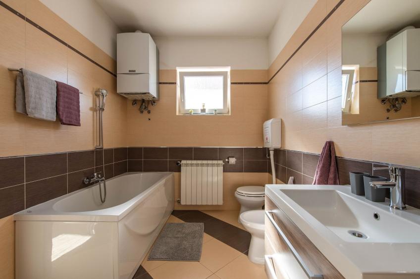 Schöne Villa in ruhiger Stadt mit Pool und BBQ - foto 5