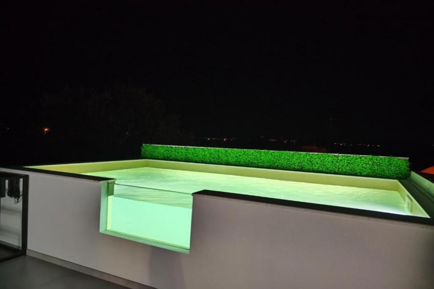 Apartment Penthouse Ivan- Two Bedroom Apartment  with Rooftop Swimming Pool - foto 39