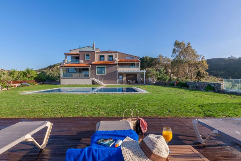 Ferienvilla mit privatem Pool - foto 2