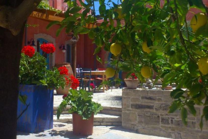 Ruhig gelegenes Ferienhaus mit eigenem Pool