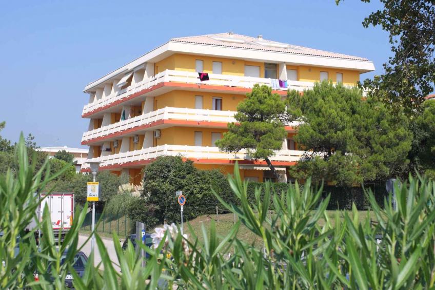 Ferienwohnung mit Klimaanlage und Balkon - BF-N8BKB
