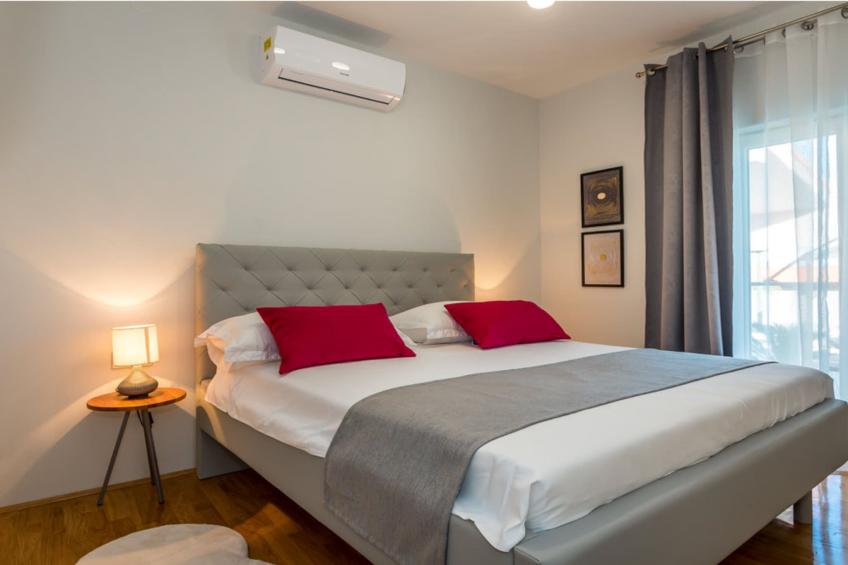 Villa Tomić Drniš - Siverić - foto 16