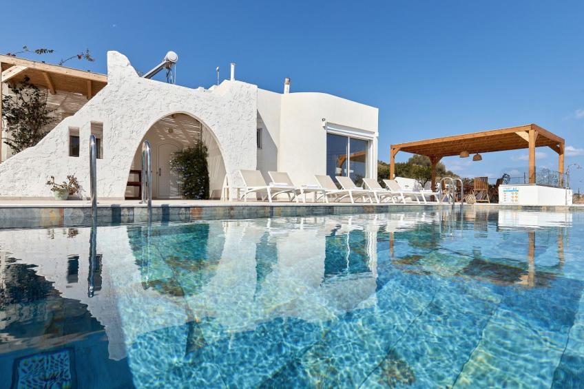 Villa Elena mit privatem beheiztem Schwimmbad