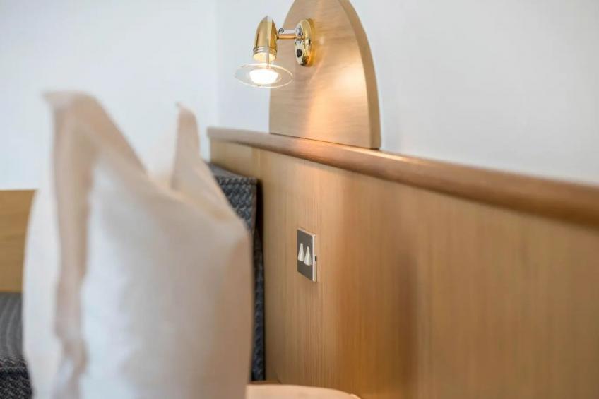 App. Haselstaude - foto 5