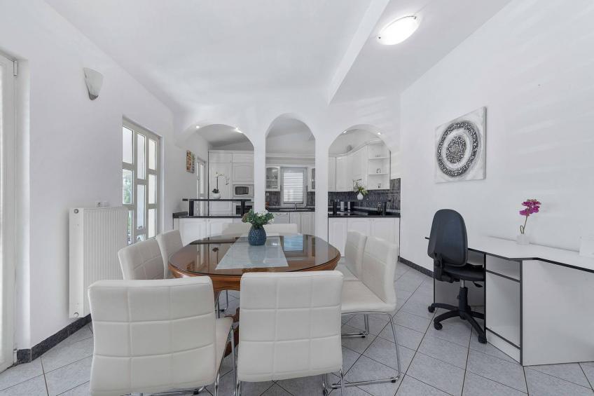 Sport & Spa Villa Neoric - foto 25