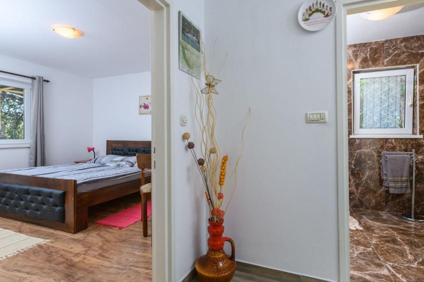 Wunderschönes Ferienhaus in Pomer mit Garten - foto 27