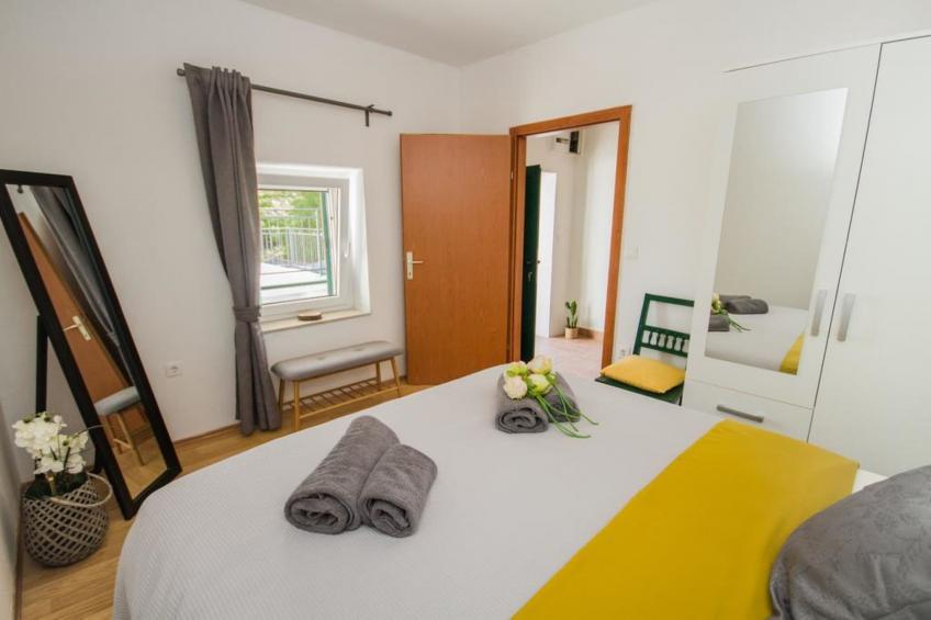 Tranquil Getaway Villa Prapatnica with Pool and Garden - Three  Bedroom Villa with Pool - foto 5