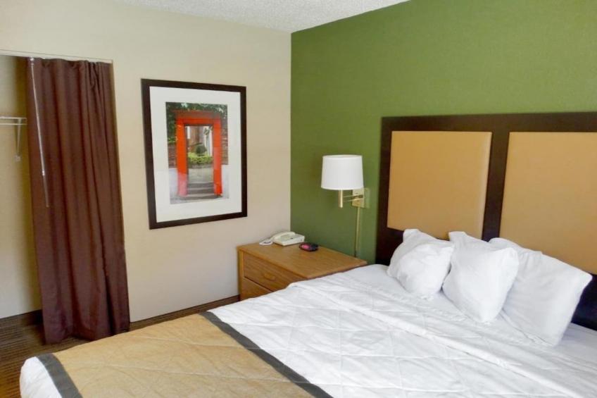 1 Queen Bed | Non-Smoking, Kitchen, Sofa-Bed - foto 12