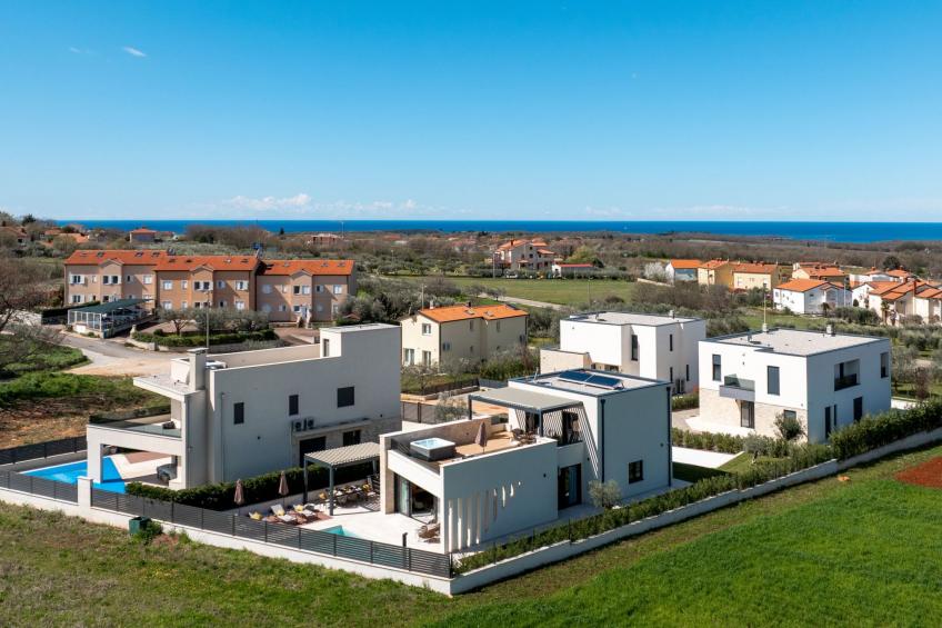 Luxuriöse Villa mit Pool und Whirlpool in Porec - foto 20