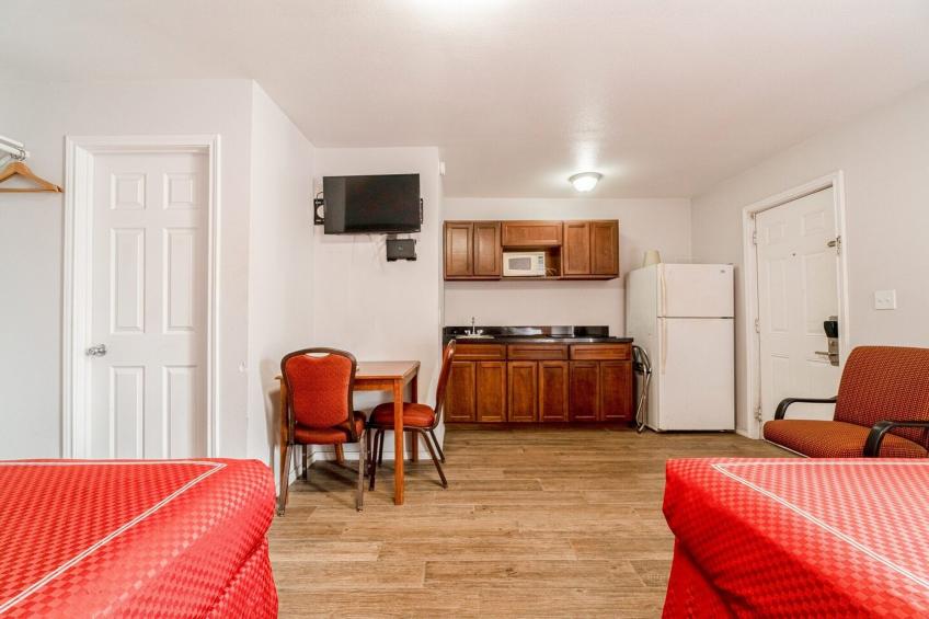 2 Queen Beds with Kitchenette Non-Smoking - foto 27