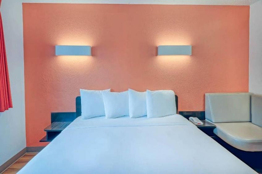 1 King Bed - foto 8