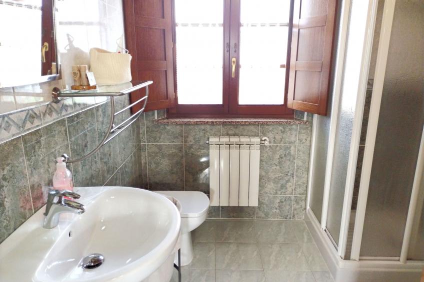 Unterkunft mit Aussicht in "Apartamentos Navalin". - foto 11